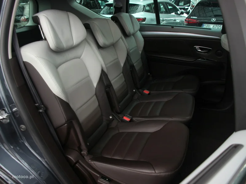 Renault Espace V 40