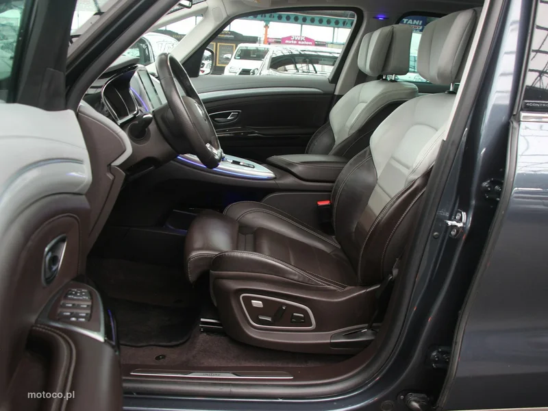 Renault Espace V 10