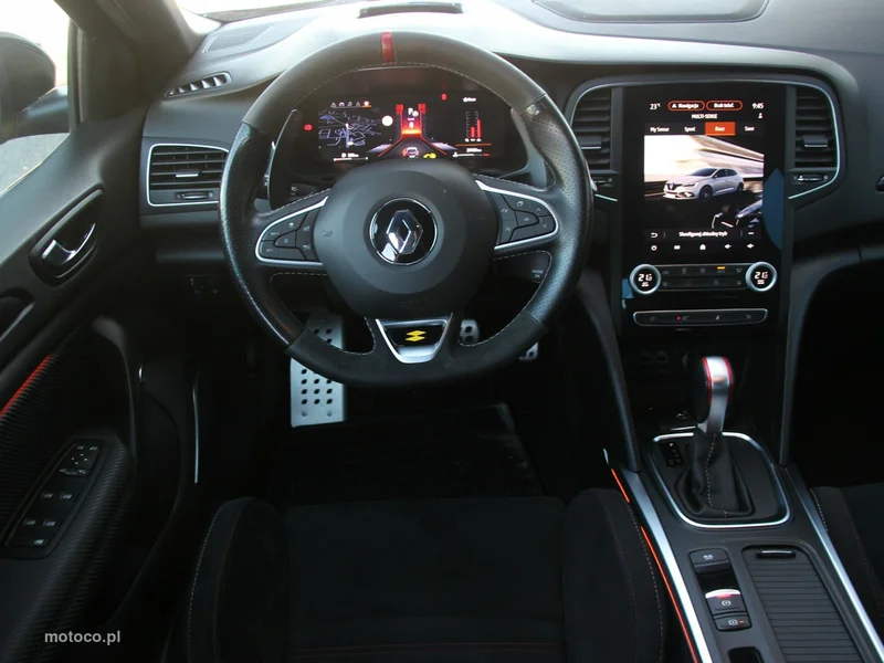Renault Megane IV 21