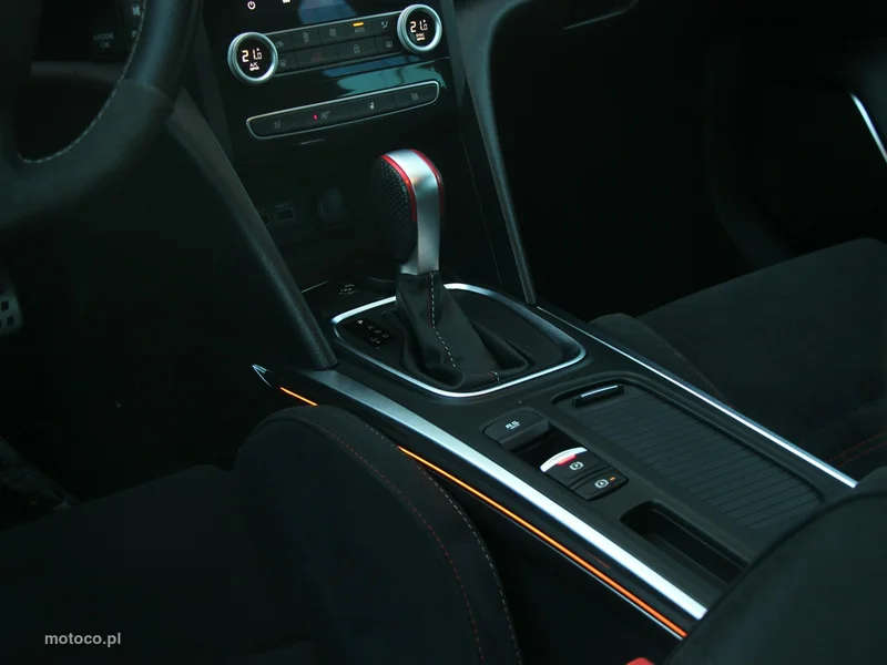 Renault Megane IV 28