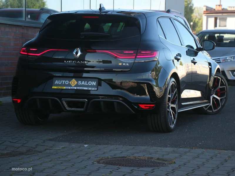 Renault Megane IV 4