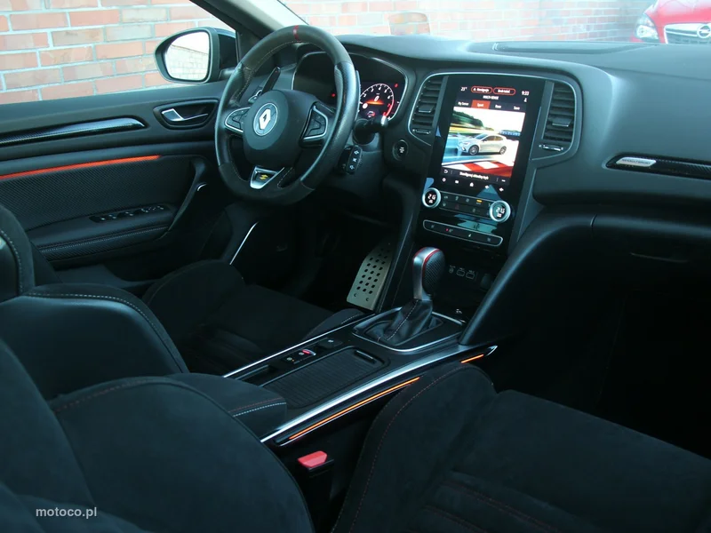 Renault Megane IV 33