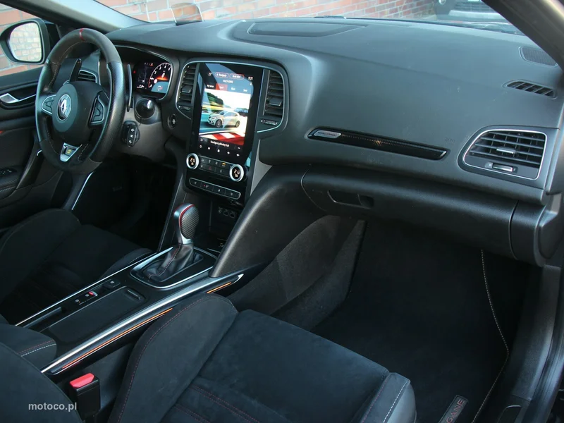 Renault Megane IV 34