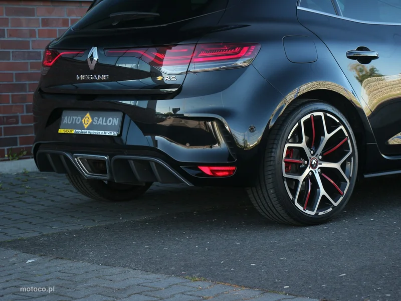 Renault Megane IV 8