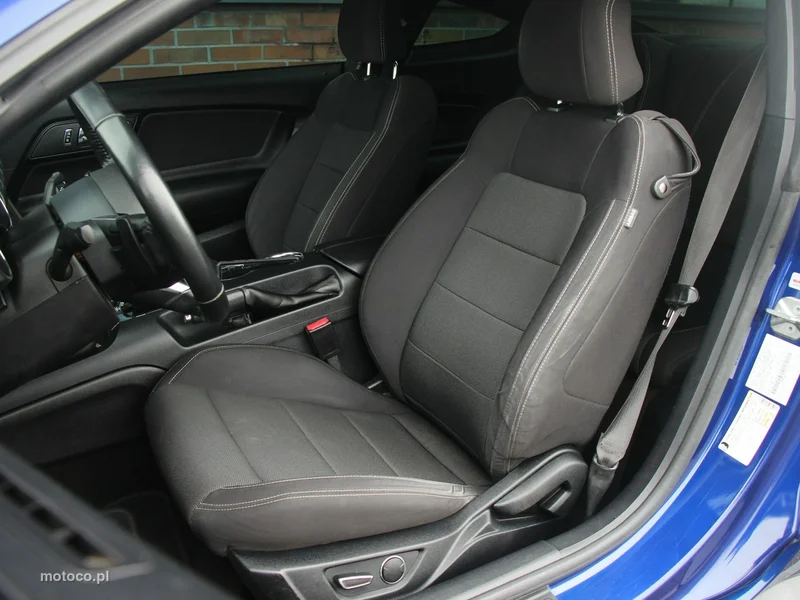 Ford Mustang VI S-550 11