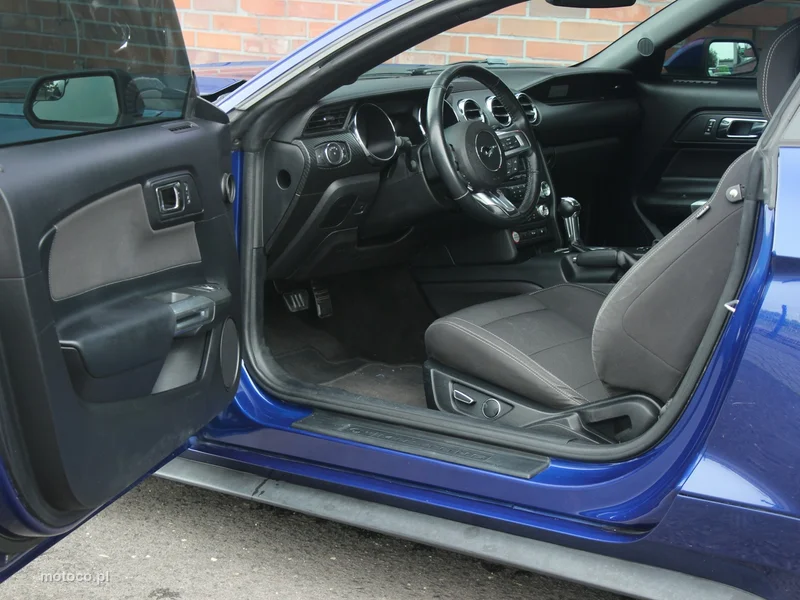 Ford Mustang VI S-550 14