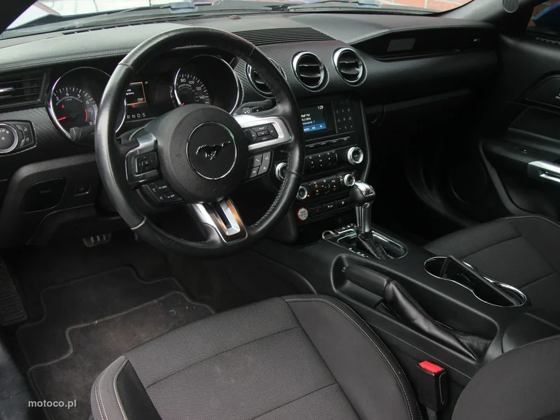Ford Mustang VI S-550 18