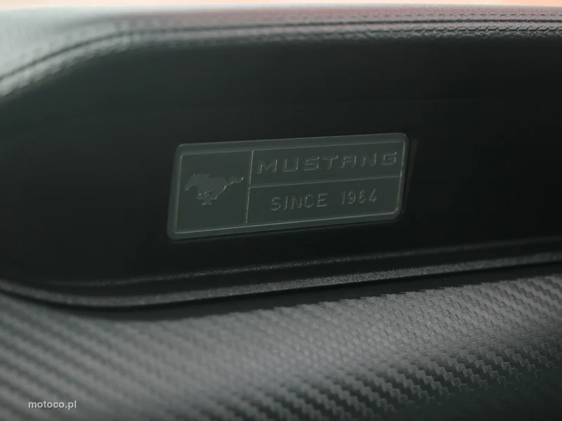 Ford Mustang VI S-550 23