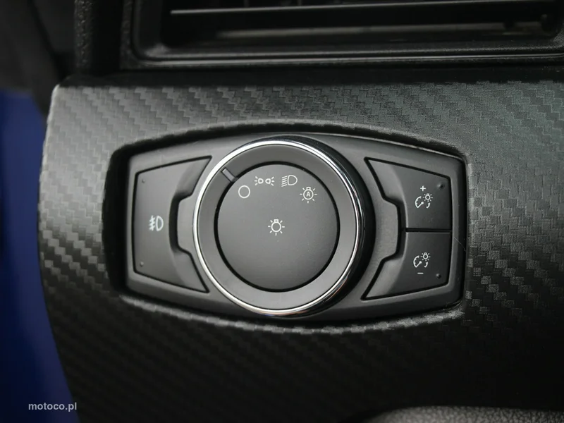 Ford Mustang VI S-550 25