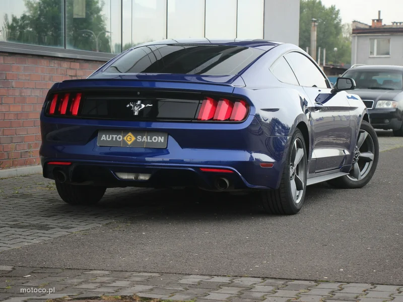 Ford Mustang VI S-550 4