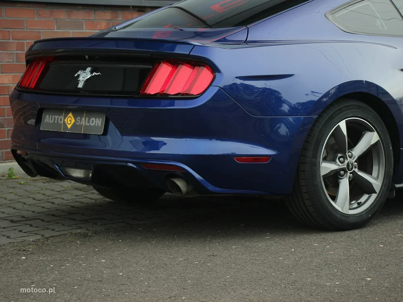 Ford Mustang VI S-550 8
