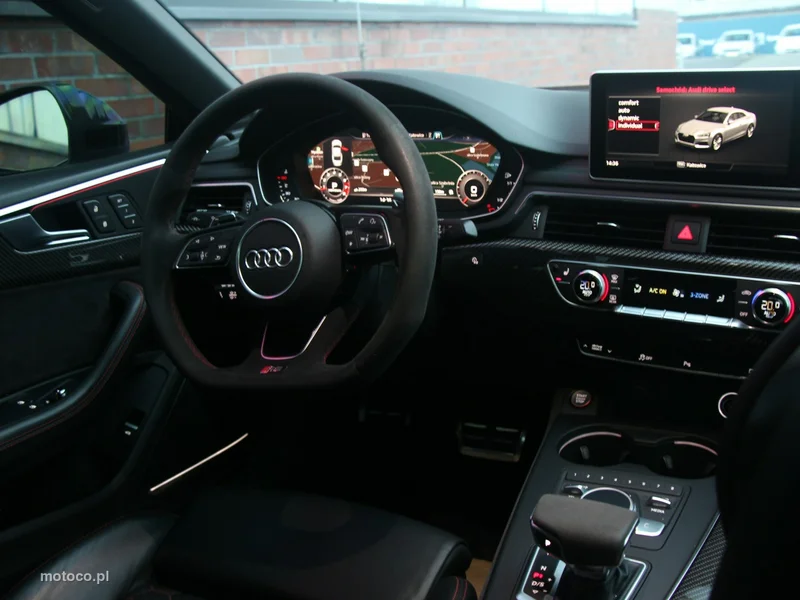 Audi RS5 24
