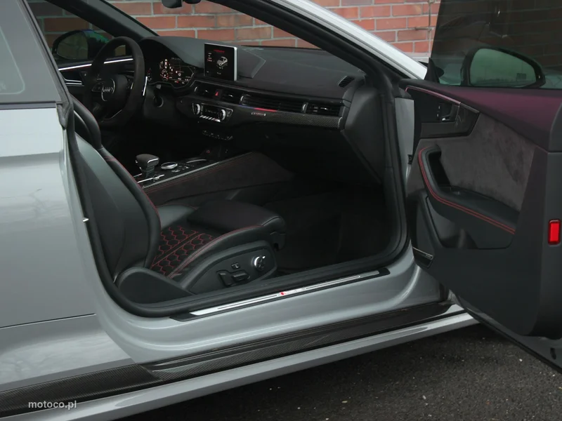 Audi RS5 31