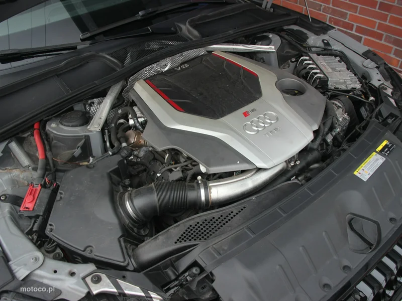 Audi RS5 35