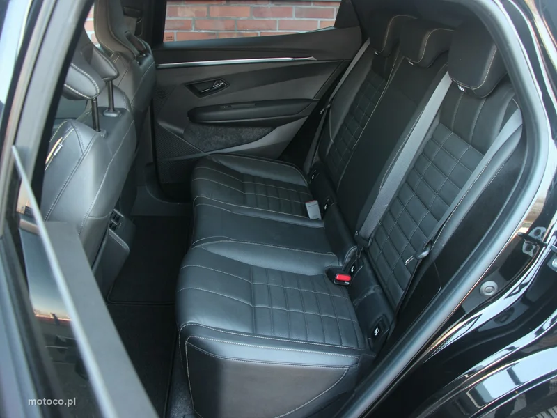 Renault Megane IV 11