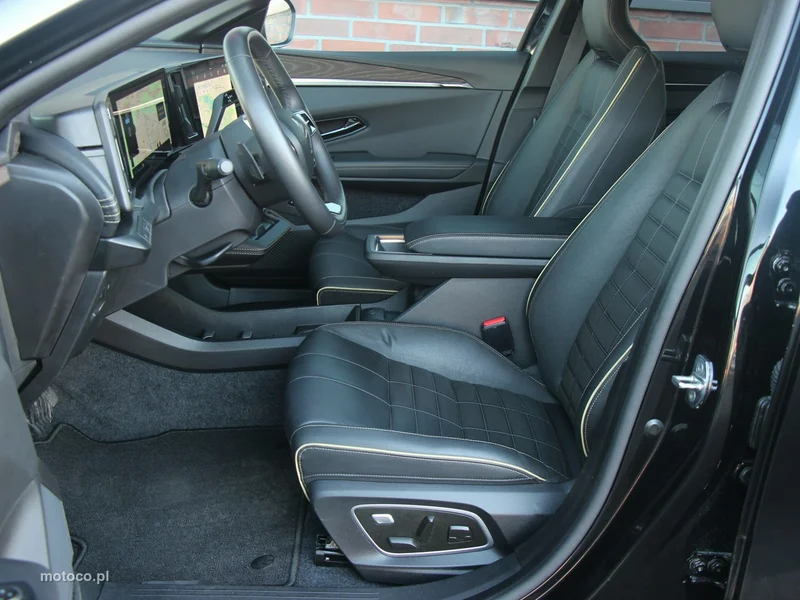 Renault Megane IV 10