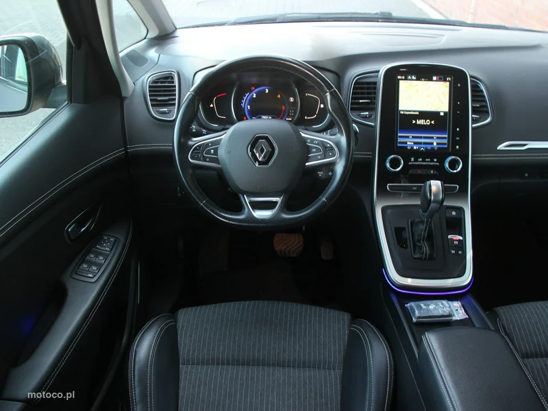 Renault Grand Scenic III 16