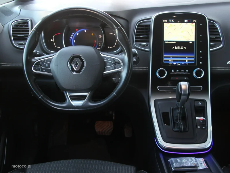 Renault Grand Scenic III 17