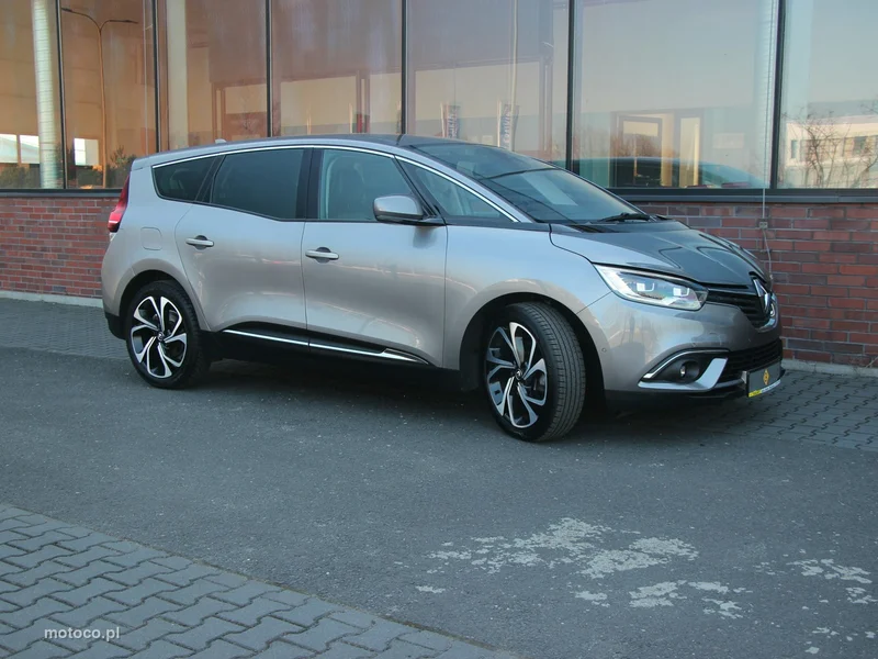 Renault Grand Scenic III 33