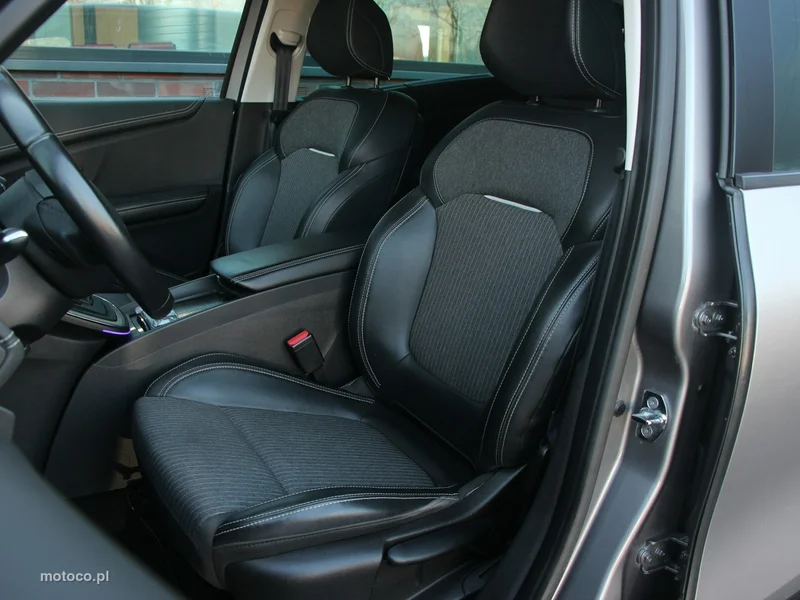 Renault Grand Scenic III 10