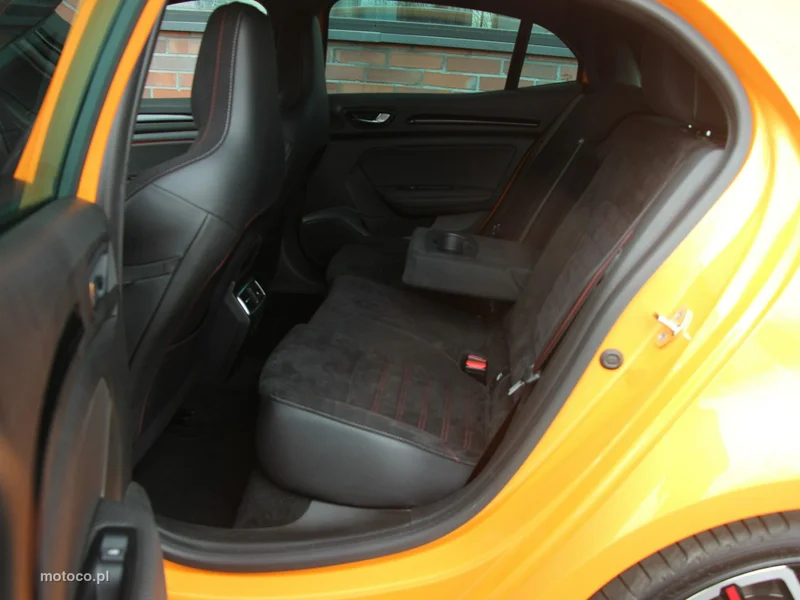 Renault Megane IV 11