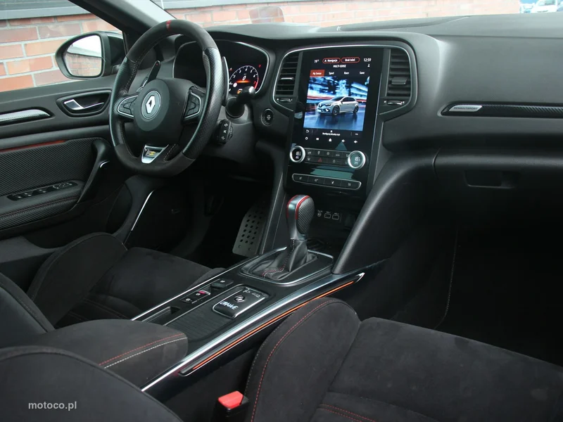 Renault Megane IV 28