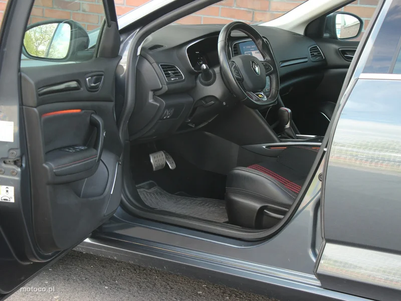 Renault Megane IV 12
