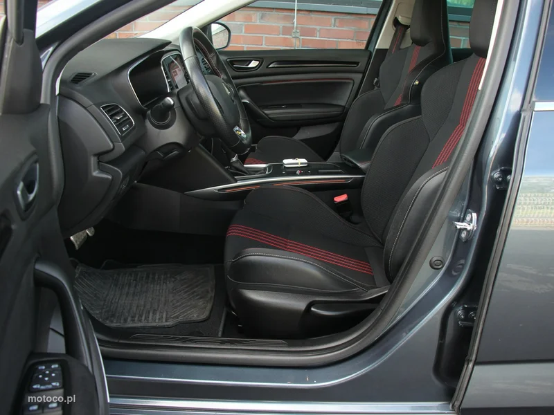 Renault Megane IV 10