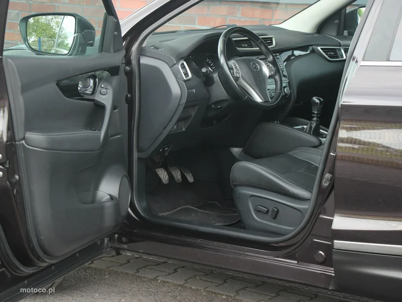 Nissan Qashqai 12