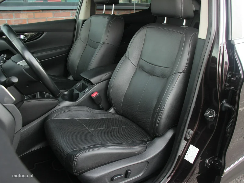Nissan Qashqai 10