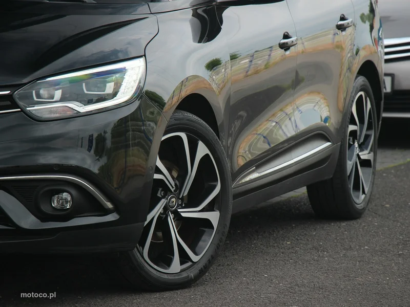 Renault Grand Scenic III 5
