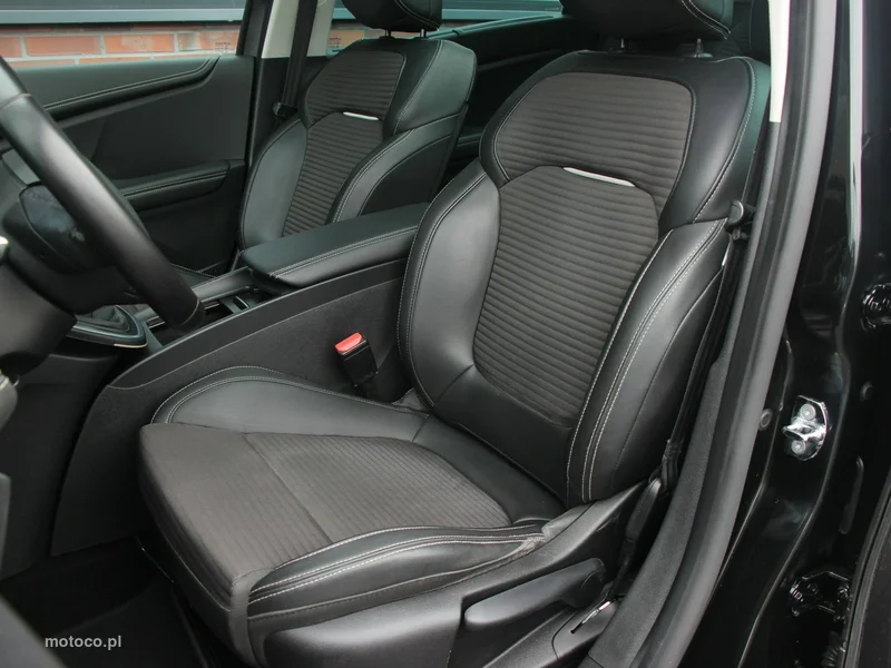 Renault Grand Scenic III 9