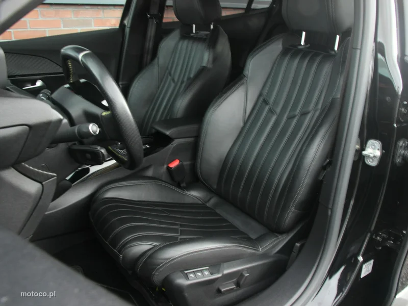Peugeot 2008 9