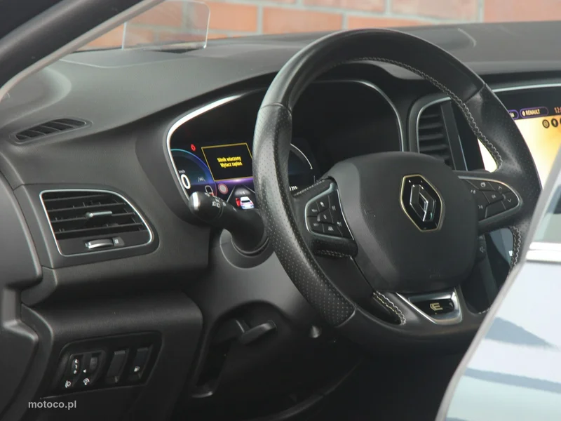 Renault Megane IV 13
