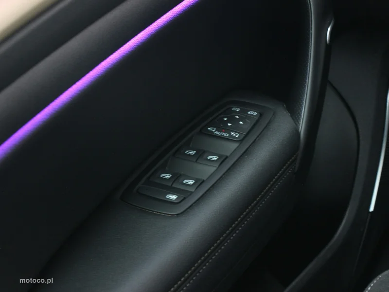 Renault Megane IV 25