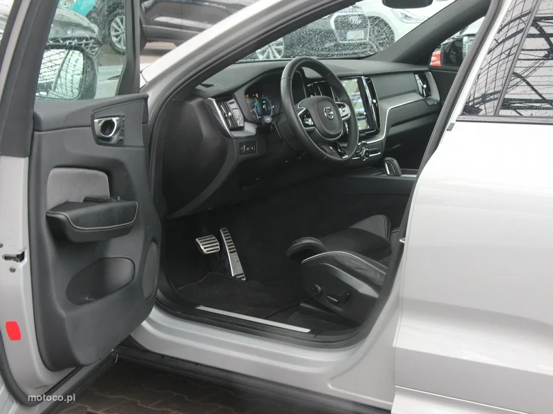 Volvo XC 60 11
