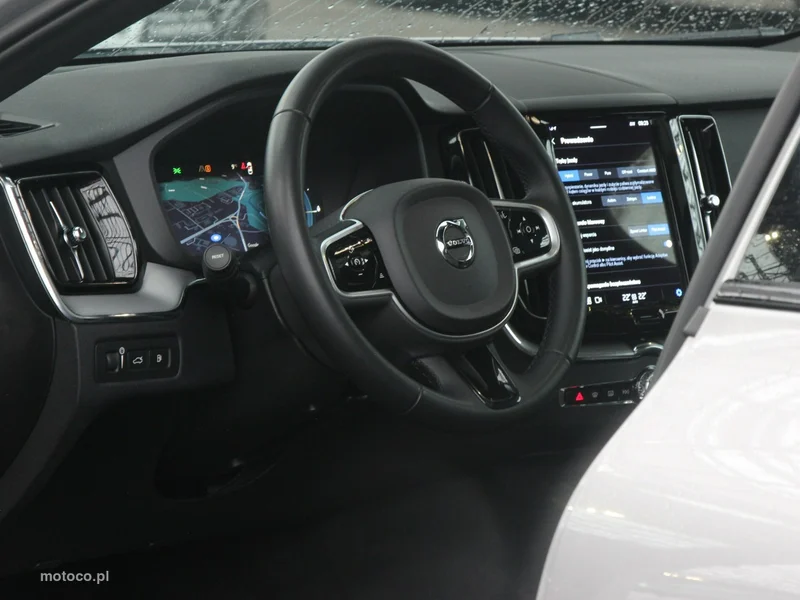 Volvo XC 60 13