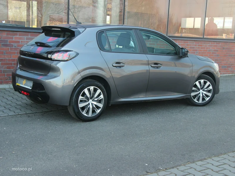 Peugeot 208 35
