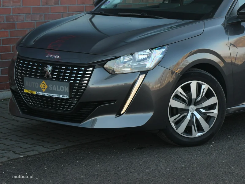 Peugeot 208 7