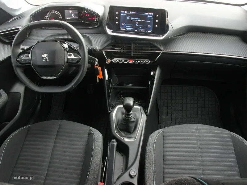 Peugeot 208 26