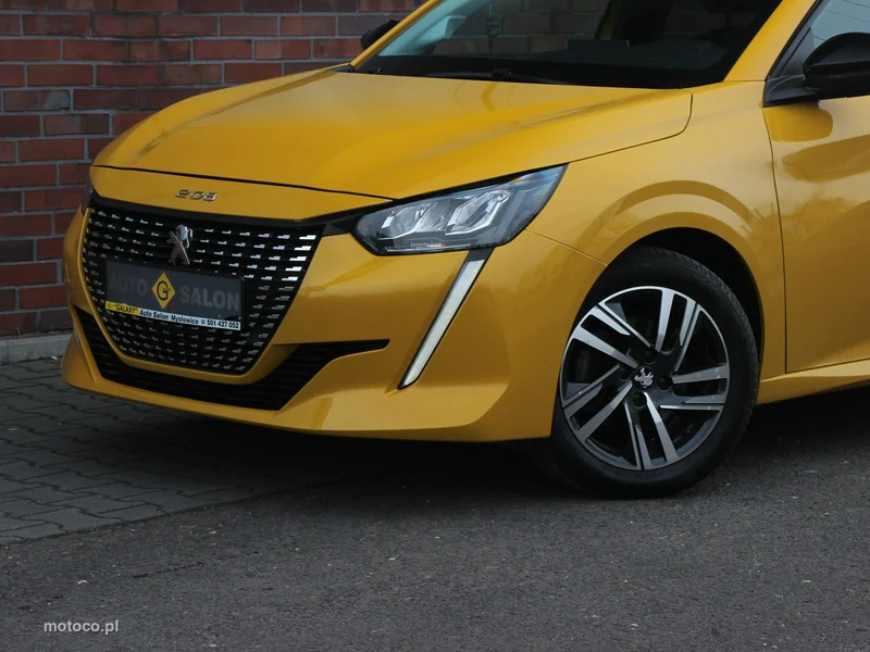Peugeot 208 7