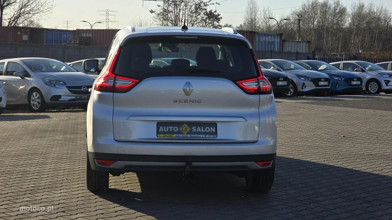 Renault Grand Scenic III 11