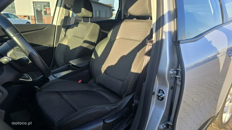 Renault Grand Scenic III 31