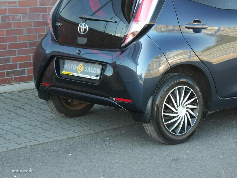 Toyota Aygo 8