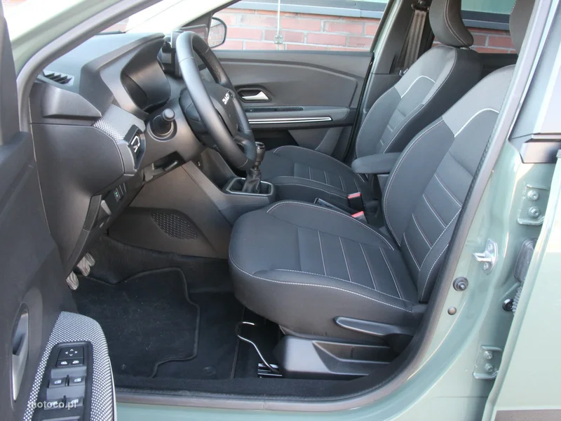 Dacia Jogger 10