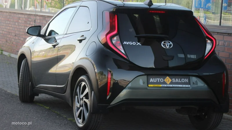 Toyota Aygo (X) 2