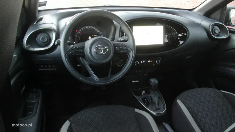 Toyota Aygo (X) 17