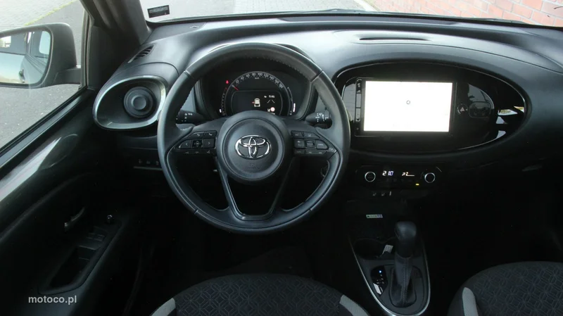 Toyota Aygo (X) 18