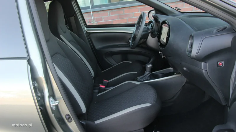 Toyota Aygo (X) 42
