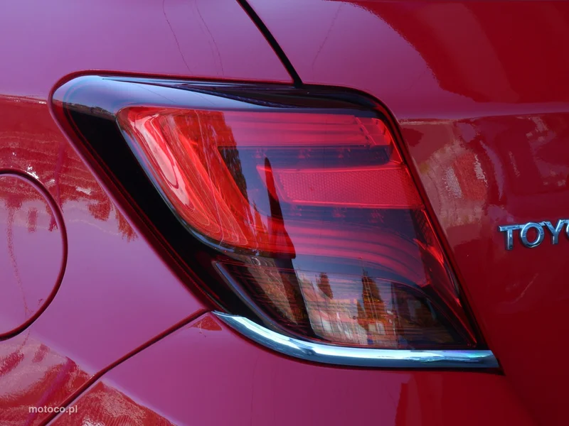 Toyota Yaris XP130 39